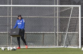 Durante o treino desta manh no CT Joaquim Grava, Parque Ecolgico do Tiete, zona leste de So Paulo, contra o So Bernardo. O prximo jogo da equipe ser dia 17/07, contra o Internacional/RS, na Arena Corinthians, vlido pela 10 rodada do Campeonato Brasileiro de 2014