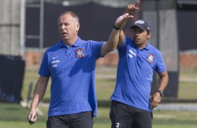 Durante o treino desta manh no CT Joaquim Grava, Parque Ecolgico do Tiete, zona leste de So Paulo, se preparando para o amisoto de amanh em Uberaba/MG contra o Uberaba. O prximo jogo da equipe ser dia 17/07, contra o Internacional/RS, na Arena Corinthians, vlido pela 10 rodada do Campeonato Brasileiro de 2014