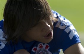 Durante o treino desta manh no CT Joaquim Grava, Parque Ecolgico do Tiete, zona leste de So Paulo, se preparando para o amisoto de amanh em Uberaba/MG contra o Uberaba. O prximo jogo da equipe ser dia 17/07, contra o Internacional/RS, na Arena Corinthians, vlido pela 10 rodada do Campeonato Brasileiro de 2014