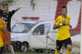 Durante o jogo amistoso entre Uberaba Sport Clube/MG x Corinthians, realizada esta tarde no estádio Engenheiro João Guido, preparatória para a sequência do Campeonato Brasileiro de 2014