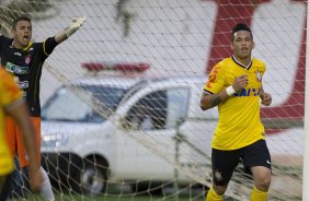 Durante o jogo amistoso entre Uberaba Sport Clube/MG x Corinthians, realizada esta tarde no estdio Engenheiro Joo Guido, preparatria para a sequncia do Campeonato Brasileiro de 2014