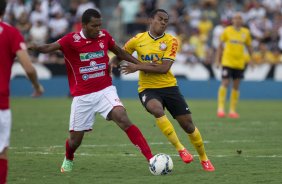 Durante o jogo amistoso entre Uberaba Sport Clube/MG x Corinthians, realizada esta tarde no estádio Engenheiro João Guido, preparatória para a sequência do Campeonato Brasileiro de 2014
