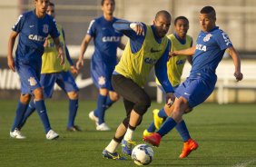 Durante o treino esta tarde no CT Joaquim Grava, Parque Ecolgico do Tiete, zona leste de So Paulo. O prximo jogo da equipe ser amanh dia 17/07, contra o Internacional/RS, na Arena Corinthians, vlido pela 10 rodada do Campeonato Brasileiro de 2014