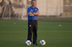 Durante o treino esta tarde no CT Joaquim Grava, Parque Ecolgico do Tiete, zona leste de So Paulo. O prximo jogo da equipe ser amanh dia 17/07, contra o Internacional/RS, na Arena Corinthians, vlido pela 10 rodada do Campeonato Brasileiro de 2014