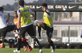 Durante o treino desta tarde no CT Joaquim Grava, Parque Ecolgico do Tiete, zona leste de So Paulo. O prximo jogo da equipe ser quarta-feira, dia 23/07, contra o Bahia/BA, jogo de ida vlido pela Copa do Brasil 2014