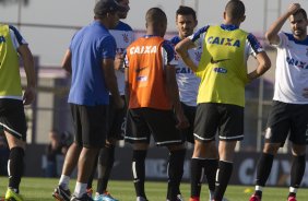 Durante o treino desta tarde no CT Joaquim Grava, Parque Ecolgico do Tiete, zona leste de So Paulo. O prximo jogo da equipe ser quarta-feira, dia 23/07, contra o Bahia/BA, jogo de ida vlido pela Copa do Brasil 2014