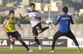 Durante o treino desta tarde no CT Joaquim Grava, Parque Ecolgico do Tiete, zona leste de So Paulo. O prximo jogo da equipe ser quarta-feira, dia 23/07, contra o Bahia/BA, jogo de ida vlido pela Copa do Brasil 2014