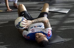 Durante o treino desta tarde no CT Joaquim Grava, Parque Ecolgico do Tiete, zona leste de So Paulo. O prximo jogo da equipe ser quarta-feira, dia 23/07, contra o Bahia/BA, jogo de ida vlido pela Copa do Brasil 2014