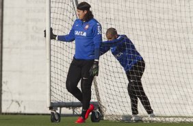 Durante o treino desta tarde no CT Joaquim Grava, Parque Ecolgico do Tiete, zona leste de So Paulo. O prximo jogo da equipe ser quarta-feira, dia 23/07, contra o Bahia/BA, jogo de ida vlido pela Copa do Brasil 2014