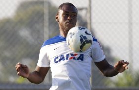 Durante o treino desta tarde no CT Joaquim Grava, Parque Ecolgico do Tiete, zona leste de So Paulo. O prximo jogo da equipe ser quarta-feira, dia 23/07, contra o Bahia/BA, jogo de ida vlido pela Copa do Brasil 2014