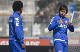 Durante o treino desta manh no CT Joaquim Grava, Parque Ecolgico do Tiete, zona leste de So Paulo. O prximo jogo da equipe ser domingo, dia 03/08, contra o Coritiba, no estdio Couto Pereira, jogo vlido pela 13 rodada do Campeonato Brasileiro de 2014