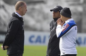 Durante o treino desta manh no CT Joaquim Grava, Parque Ecolgico do Tiete, zona leste de So Paulo. O prximo jogo da equipe ser domingo, dia 03/08, contra o Coritiba, no estdio Couto Pereira, jogo vlido pela 13 rodada do Campeonato Brasileiro de 2014