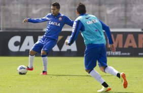 Durante o treino desta manh no CT Joaquim Grava, Parque Ecolgico do Tiete, zona leste de So Paulo. O prximo jogo da equipe ser domingo, dia 03/08, contra o Coritiba, no estdio Couto Pereira, jogo vlido pela 13 rodada do Campeonato Brasileiro de 2014