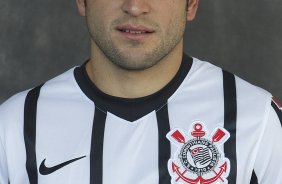 Durante o treino desta manh no CT Joaquim Grava, Parque Ecolgico do Tiete, zona leste de So Paulo. O prximo jogo da equipe ser domingo, dia 03/08, contra o Coritiba, no estdio Couto Pereira, jogo vlido pela 13 rodada do Campeonato Brasileiro de 2014