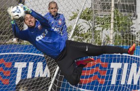 Durante o treino desta manh no CT Joaquim Grava, Parque Ecolgico do Tiete, zona leste de So Paulo. O prximo jogo da equipe ser domingo, dia 03/08, contra o Coritiba, no estdio Couto Pereira, jogo vlido pela 13 rodada do Campeonato Brasileiro de 2014