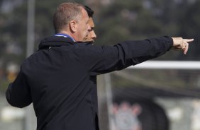 Durante o treino desta manh no CT Joaquim Grava, Parque Ecolgico do Tiete, zona leste de So Paulo. O prximo jogo da equipe ser domingo, dia 03/08, contra o Coritiba, no estdio Couto Pereira, jogo vlido pela 13 rodada do Campeonato Brasileiro de 2014