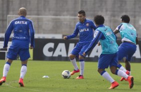 Durante o treino desta manh no CT Joaquim Grava, Parque Ecolgico do Tiete, zona leste de So Paulo. O prximo jogo da equipe ser domingo, dia 03/08, contra o Coritiba, no estdio Couto Pereira, jogo vlido pela 13 rodada do Campeonato Brasileiro de 2014