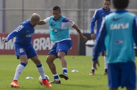 Durante o treino desta manh no CT Joaquim Grava, Parque Ecolgico do Tiete, zona leste de So Paulo. O prximo jogo da equipe ser domingo, dia 03/08, contra o Coritiba, no estdio Couto Pereira, jogo vlido pela 13 rodada do Campeonato Brasileiro de 2014