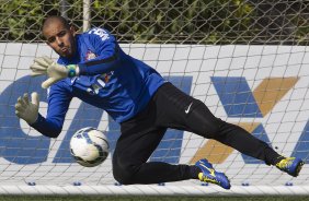 Durante o treino desta manh no CT Joaquim Grava, Parque Ecolgico do Tiete, zona leste de So Paulo. O prximo jogo da equipe ser domingo, dia 03/08, contra o Coritiba, no estdio Couto Pereira, jogo vlido pela 13 rodada do Campeonato Brasileiro de 2014