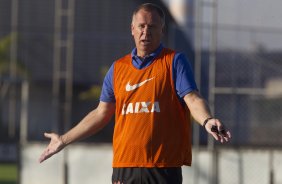Durante o treino desta tarde no CT Joaquim Grava, Parque Ecológico do Tiete, zona leste de São Paulo. O próximo jogo da equipe será domingo, dia 03/08, contra o Coritiba, no estádio Couto Pereira, jogo válido pela 13ª rodada do Campeonato Brasileiro de 2014