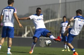 Durante o treino desta manh no CT Joaquim Grava, Parque Ecolgico do Tiete, zona leste de So Paulo. O prximo jogo da equipe ser amanh, domingo, dia 03/08, contra o Coritiba, no estdio Couto Pereira, jogo vlido pela 13 rodada do Campeonato Brasileiro de 2014