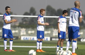 Durante o treino desta manh no CT Joaquim Grava, Parque Ecolgico do Tiete, zona leste de So Paulo. O prximo jogo da equipe ser amanh, domingo, dia 03/08, contra o Coritiba, no estdio Couto Pereira, jogo vlido pela 13 rodada do Campeonato Brasileiro de 2014