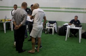 Nos vestiários antes do jogo entre Coritiba x Corinthians realizado esta tarde no estádio Couto Pereira, em Curitiba, válido pela 13ª rodada do Campeonato Brasileiro de 2014