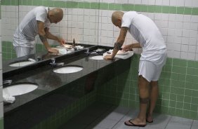 Nos vestiários antes do jogo entre Coritiba x Corinthians realizado esta tarde no estádio Couto Pereira, em Curitiba, válido pela 13ª rodada do Campeonato Brasileiro de 2014