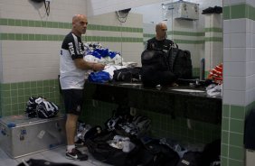 Nos vestiários antes do jogo entre Coritiba x Corinthians realizado esta tarde no estádio Couto Pereira, em Curitiba, válido pela 13ª rodada do Campeonato Brasileiro de 2014
