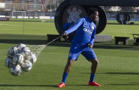 Durante o treino desta tarde no CT Joaquim Grava, Parque Ecolgico do Tiete, zona leste de So Paulo. O prximo jogo da equipe ser amanh, quarta-feira, dia 06/08, contra o Bahia/BA, na Arena Fonte Nova, jogo da volta, vlido pela Copa do Brasil 2014