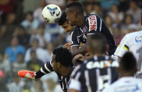 Durante o jogo entre Santos x Corinthians realizado esta tarde na Vila Belmiro, vlido pela 14 rodada do Campeonato Brasileiro de 2014