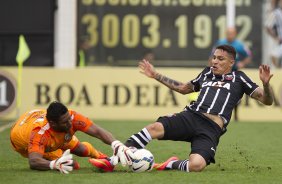 Durante o jogo entre Santos x Corinthians realizado esta tarde na Vila Belmiro, vlido pela 14 rodada do Campeonato Brasileiro de 2014