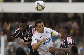 Durante o jogo entre Santos x Corinthians realizado esta tarde na Vila Belmiro, vlido pela 14 rodada do Campeonato Brasileiro de 2014