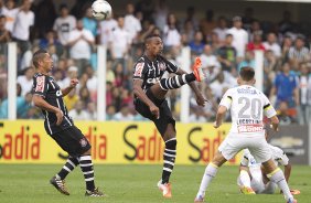 Durante o jogo entre Santos x Corinthians realizado esta tarde na Vila Belmiro, vlido pela 14 rodada do Campeonato Brasileiro de 2014