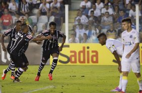 Durante o jogo entre Santos x Corinthians realizado esta tarde na Vila Belmiro, vlido pela 14 rodada do Campeonato Brasileiro de 2014