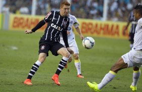 Durante o jogo entre Santos x Corinthians realizado esta tarde na Vila Belmiro, vlido pela 14 rodada do Campeonato Brasileiro de 2014