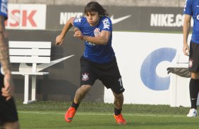 Durante o treino desta tarde no CT Joaquim Grava, Parque Ecolgico do Tiete, zona leste de So Paulo. O prximo jogo da equipe ser amanh, quarta-feira, dia 27/08, na Arena Pantanal, contra Bragantino/SP, jogo de ida da Copa do Brasil 2014