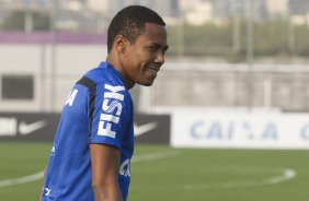 Durante o treino desta tarde no CT Joaquim Grava, Parque Ecolgico do Tiete, zona leste de So Paulo. O prximo jogo da equipe ser amanh, quarta-feira, dia 27/08, na Arena Pantanal, contra Bragantino/SP, jogo de ida da Copa do Brasil 2014