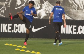 Durante o treino desta tarde no CT Joaquim Grava, Parque Ecolgico do Tiete, zona leste de So Paulo. O prximo jogo da equipe ser amanh, quarta-feira, dia 27/08, na Arena Pantanal, contra Bragantino/SP, jogo de ida da Copa do Brasil 2014