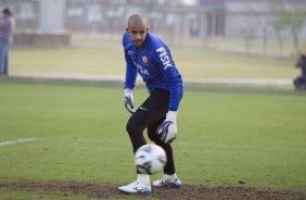 Durante o treino desta tarde no CT Joaquim Grava, Parque Ecolgico do Tiete, zona leste de So Paulo. O prximo jogo da equipe ser amanh, quarta-feira, dia 27/08, na Arena Pantanal, contra Bragantino/SP, jogo de ida da Copa do Brasil 2014