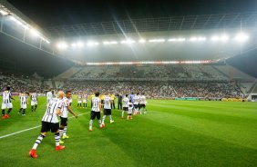 Jogadores do Corinthians durante partida vlida pelo campeonato Brasileiro. jogo realizado na Arena Corinthians 11/09/2014(