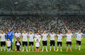 Jogadores do Corinthians durante partida vlida pelo campeonato Brasileiro. jogo realizado na Arena Corinthians 11/09/2014(