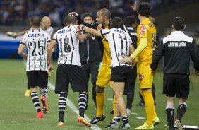 Durante o jogo entre Cruzeiro x Corinthians, realizado esta noite no Mineiro, vlido pela 27 rodada do Campeonato Brasileiro de 2014