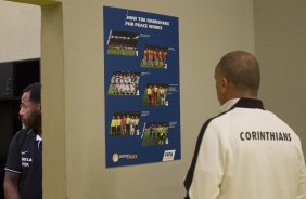Nos vestiários antes do jogo entre Cruzeiro x Corinthians, realizado esta noite no Mineirão, válido pela 27ª rodada do Campeonato Brasileiro de 2014