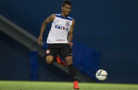 Durante o treino desta tarde em Manaus no CT do So Raimundo. O prximo jogo da equipe ser amanh, sbado, 11/10, contra o Botafogo, na Arena Amaznia, em Manaus, vlido pela 27 rodada do Campeonato Brasileiro de 2014