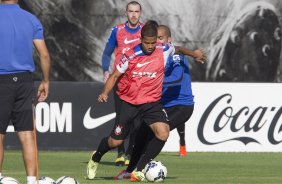 Durante o treino desta tarde no CT Joaquim Grava, zona leste da cidade. O prximo jogo da equipe ser sbado, dia 01/11, contra o Coritiba, na Arena Corinthians, vlido pela 32 rodada do Campeonato Brasileiro de 2014
