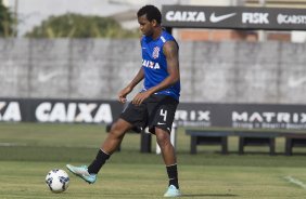 Durante o treino desta tarde no CT Joaquim Grava, zona leste da cidade. O prximo jogo da equipe ser amanh, sbado, dia 01/11, contra o Coritiba, na Arena Corinthians, vlido pela 32 rodada do Campeonato Brasileiro de 2014
