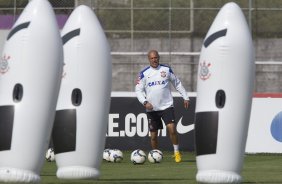 Durante o treino desta tarde no CT Joaquim Grava, zona leste da cidade. O prximo jogo da equipe ser amanh, sbado, dia 01/11, contra o Coritiba, na Arena Corinthians, vlido pela 32 rodada do Campeonato Brasileiro de 2014