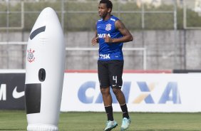Durante o treino desta tarde no CT Joaquim Grava, zona leste da cidade. O prximo jogo da equipe ser amanh, sbado, dia 01/11, contra o Coritiba, na Arena Corinthians, vlido pela 32 rodada do Campeonato Brasileiro de 2014