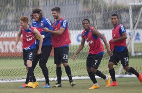 Durante o treino desta tarde no CT Joaquim Grava, zona leste da cidade. O prximo jogo da equipe ser amanh, sbado, dia 01/11, contra o Coritiba, na Arena Corinthians, vlido pela 32 rodada do Campeonato Brasileiro de 2014